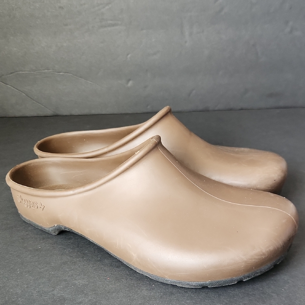 Sloggers Tan Slip-On Clogs - Picture 5 of 7